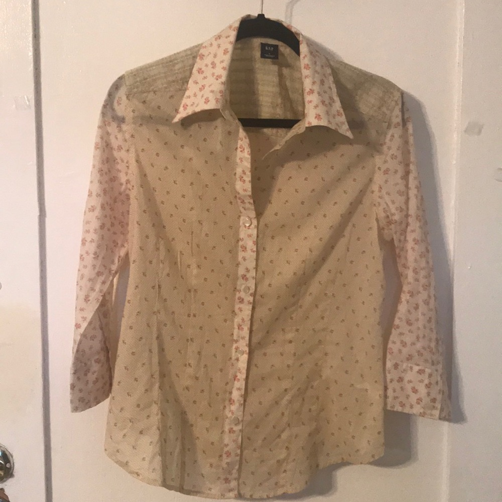 Gap Floral button down blouse